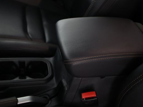 Used 2022 Jeep Wrangler Unlimited Rubicon image 37