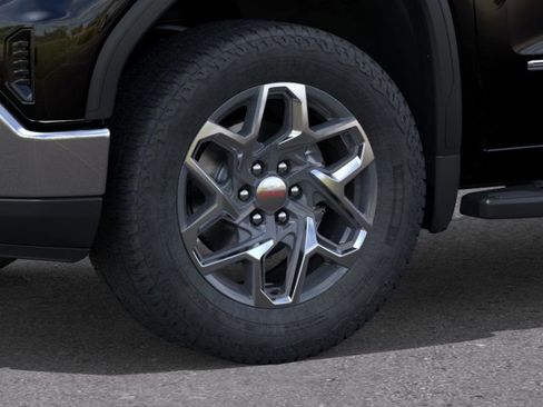 New 2026 GMC Sierra 1500 SLT image 9
