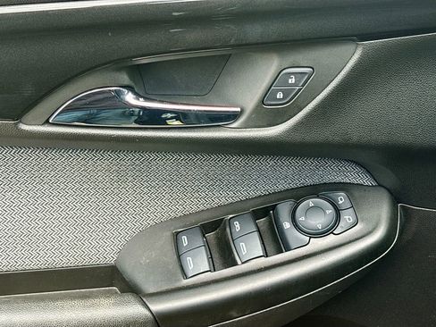 Used 2024 Chevrolet TrailBlazer LT w/ LT Cold Weather Package image 17