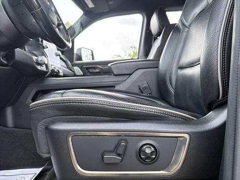 Used 2021 RAM 1500 Limited AWD/4WD image 13