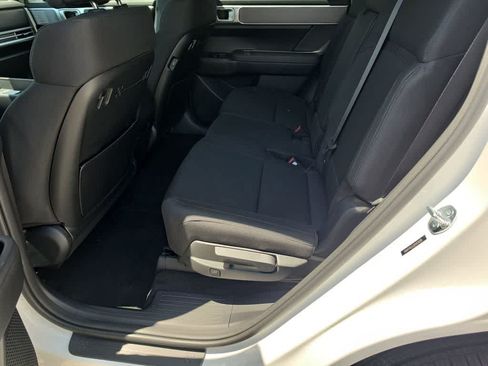 New 2026 Hyundai Santa Fe SE FWD image 20
