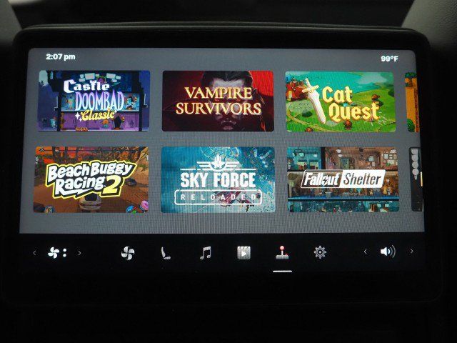 Used 2026 Tesla Model Y Long Range RWD image 28