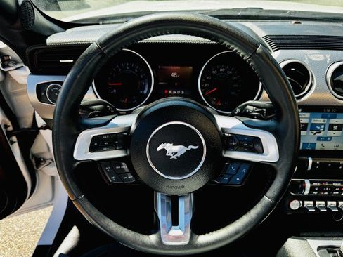 Used 2018 Ford Mustang Convertible w/ Equipment Group 101A image 9