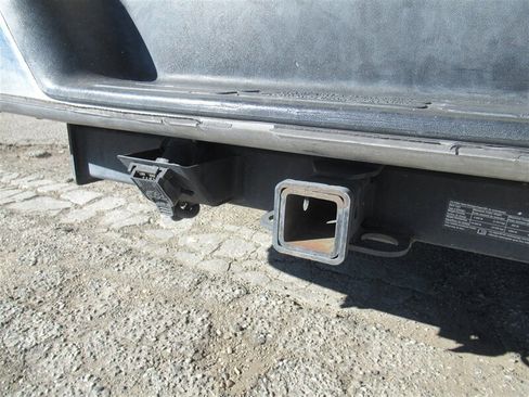 Used 2014 Chevrolet Express 2500 image 26