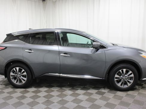 Used 2017 Nissan Murano S FWD image 24