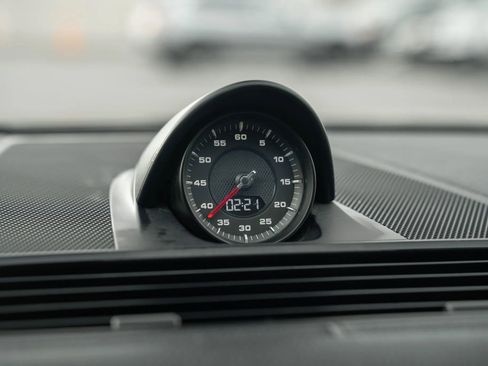 Used 2018 Porsche Panamera 4S image 34