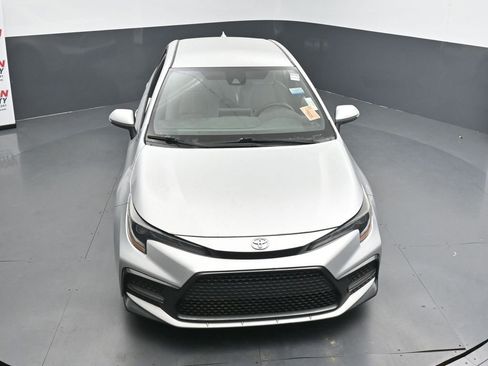Used 2021 Toyota Corolla SE FWD image 11