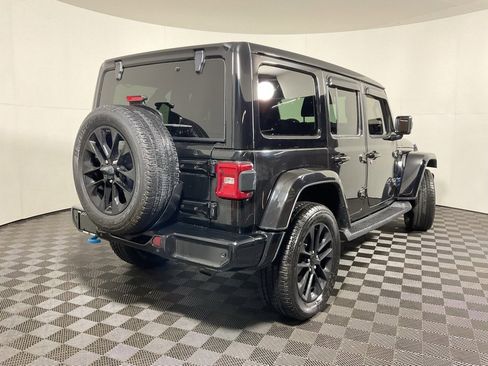 Used 2021 Jeep Wrangler Unlimited Sahara image 16