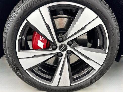 New 2025 Audi SQ5 Premium Plus image 31