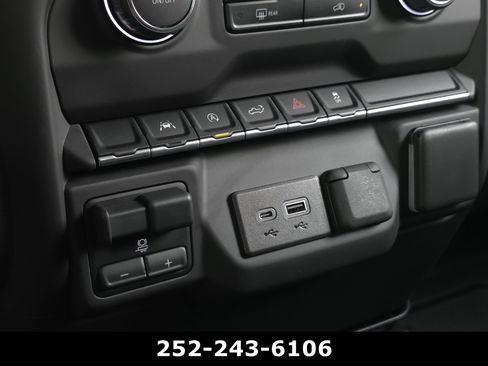 Used 2023 Chevrolet Silverado 1500 Custom AWD/4WD image 14