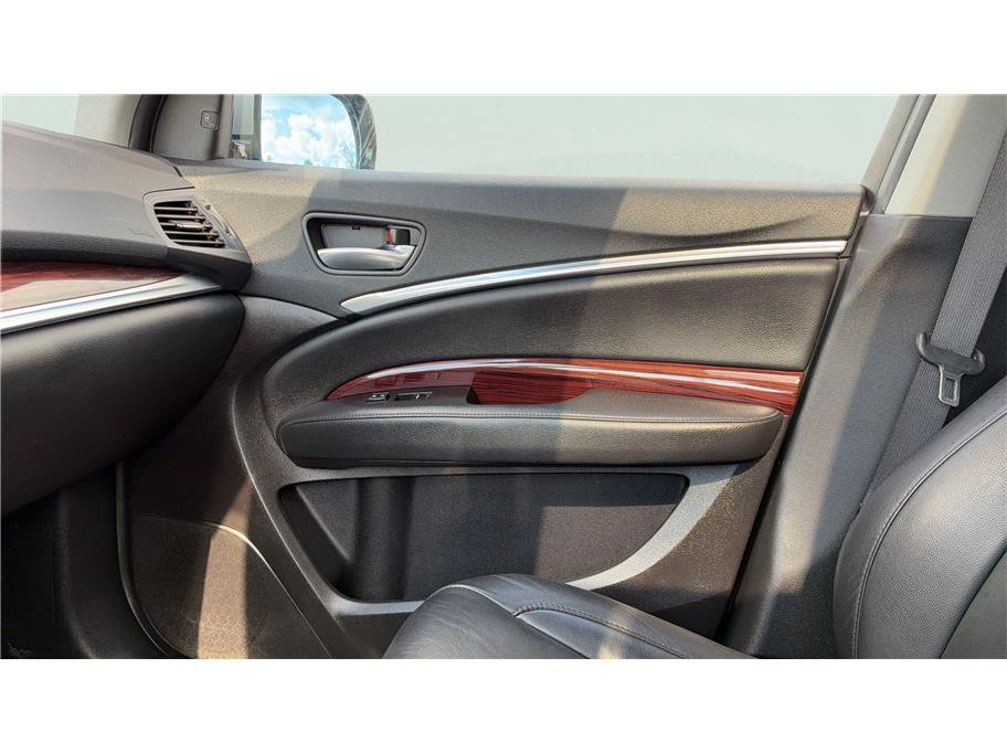 Used 2016 Acura MDX w/ Technology Package FWD image 39