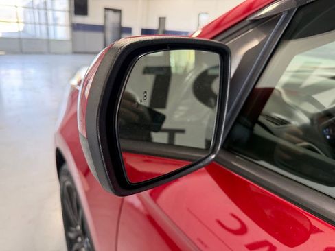 Used 2022 Ford Edge ST-Line image 8