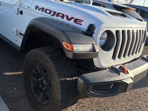 Used 2023 Jeep Gladiator Mojave w/ Trailer Tow Package AWD/4WD image 6