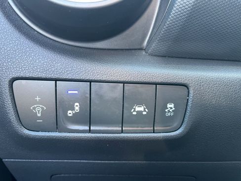 Used 2021 Hyundai Kona SEL w/ Cargo Package image 19