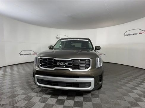 Used 2024 Kia Telluride SX image 3