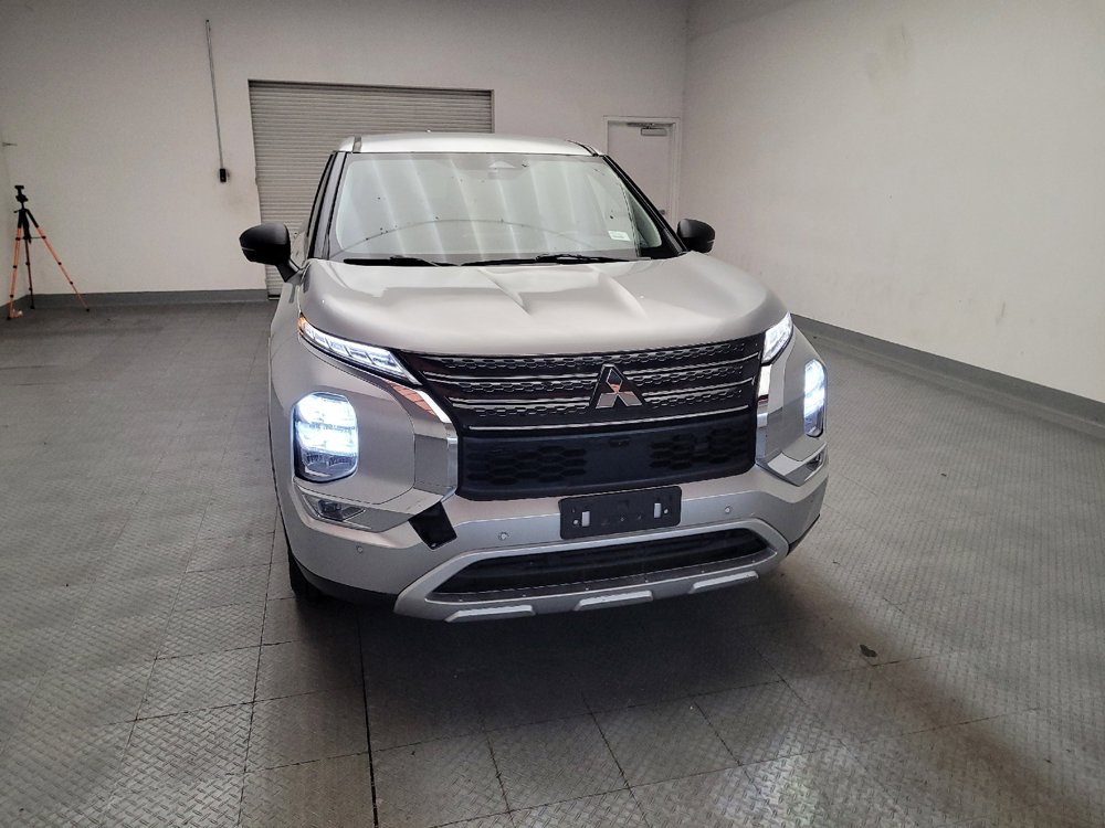 Used 2022 Mitsubishi Outlander SE FWD image 14