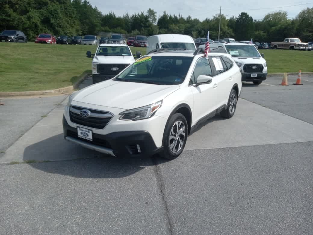 Used 2022 Subaru Outback Limited w/ Popular Package #2 AWD/4WD image 3