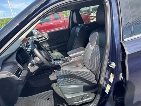 Used 2024 Mitsubishi Outlander SEL AWD/4WD image 11