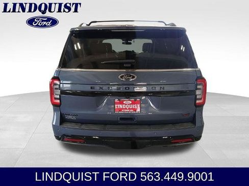 Certified 2022 Ford Expedition Limited AWD/4WD image 3