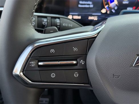 New 2026 Chevrolet Suburban High Country image 13