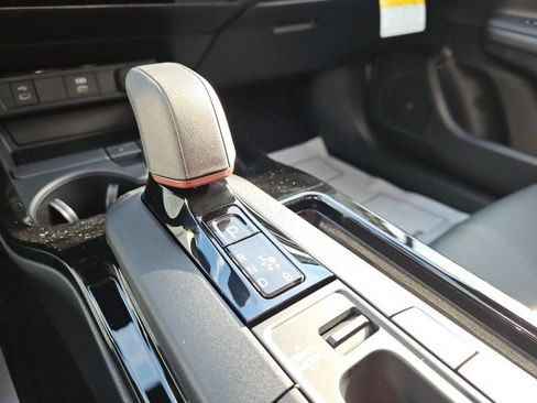 New 2026 Toyota Prius Plug-In Hybrid image 40