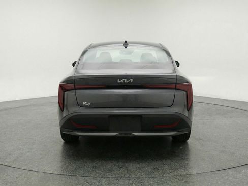 Used 2025 Kia K4 LXS image 7