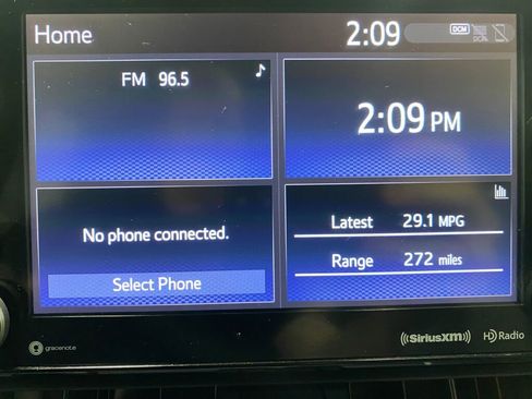 Used 2019 Toyota RAV4 XLE image 10