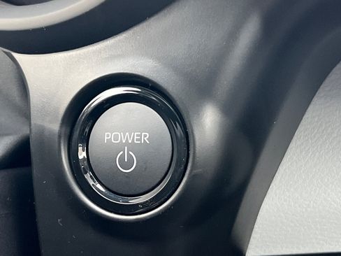 New 2026 Toyota Sienna XLE AWD/4WD image 25