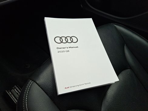 Used 2020 Audi Q8 Premium Plus w/ Premium Plus Package image 26