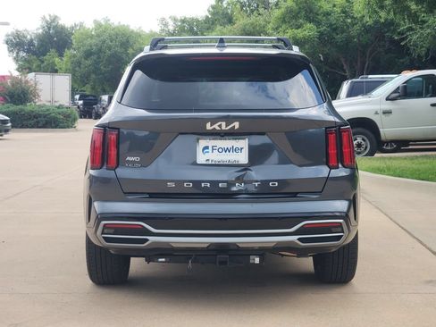 Used 2022 Kia Sorento SX AWD/4WD image 6