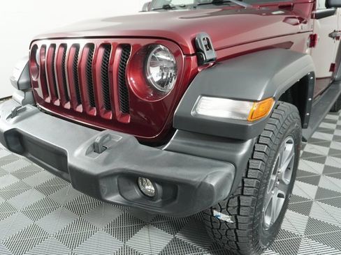 Used 2022 Jeep Wrangler Unlimited Sport image 11