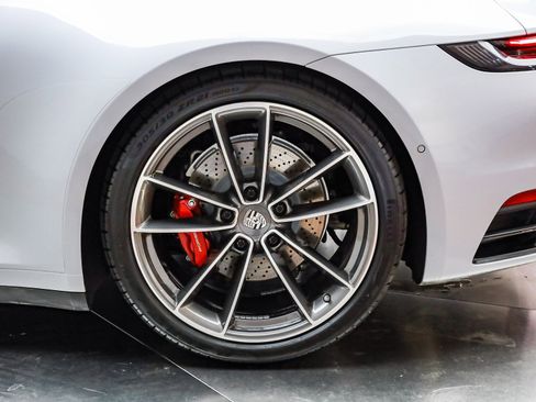 Used 2024 Porsche 911 Carrera S image 23