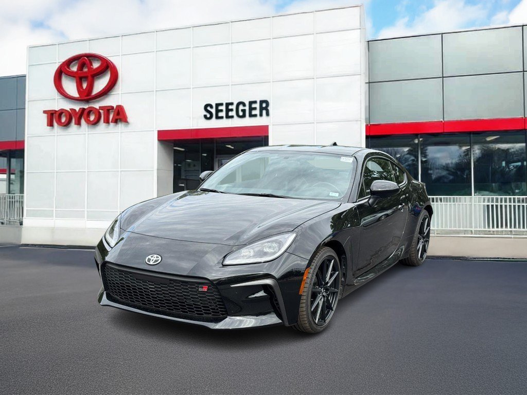 Used 2024 Toyota GR86 Premium RWD image 10