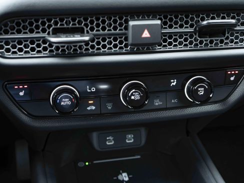 Used 2026 Honda HR-V Sport image 33