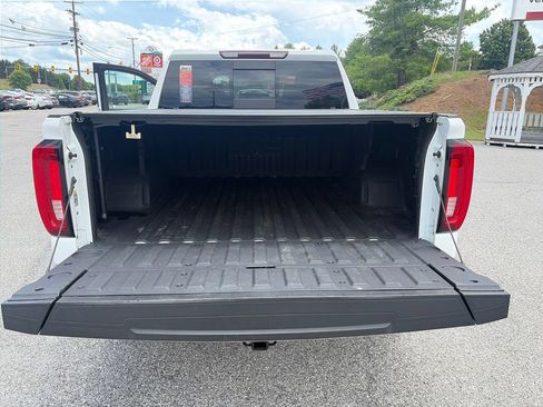 Used 2019 GMC Sierra 1500 SLT w/ SLT Premium Plus Package AWD/4WD image 23