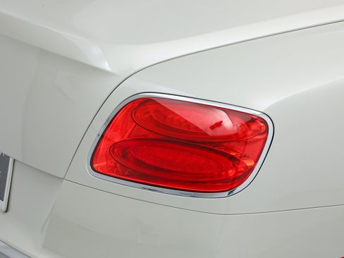 Used 2016 Bentley Continental GT AWD/4WD image 23