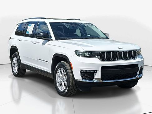 Used 2022 Jeep Grand Cherokee L Limited image 2
