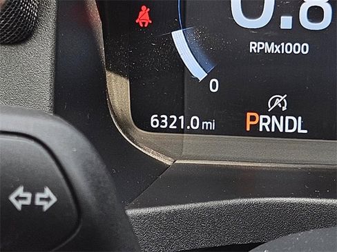 Used 2025 Ford Explorer Active w/ Active Comfort Package image 16