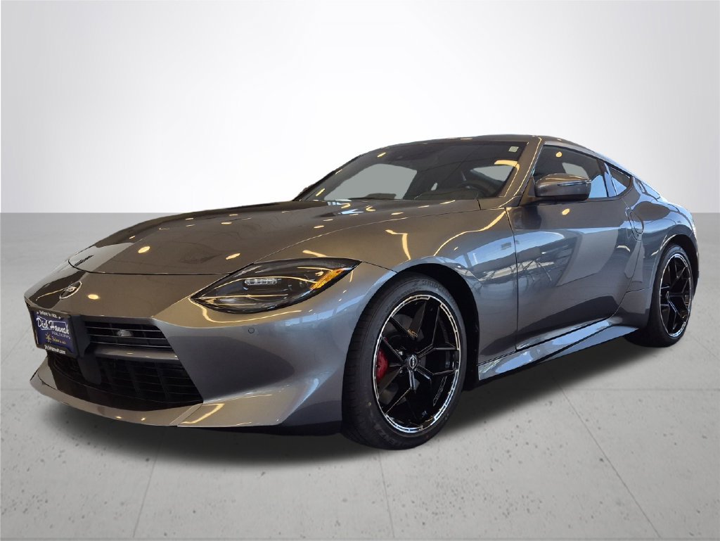 New 2027 Nissan Z Performance RWD image 2