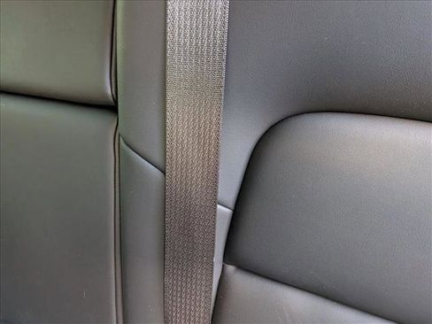 Used 2023 Tesla Model Y Long Range image 14