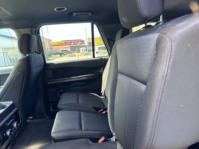 Used 2019 Ford Expedition Max XLT AWD/4WD image 16