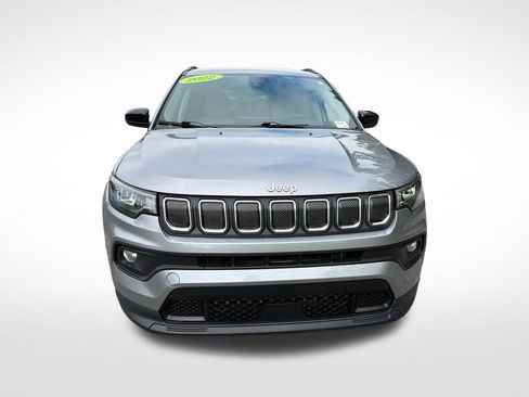 Used 2022 Jeep Compass Latitude AWD/4WD image 9