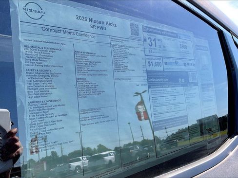 New 2026 Nissan Kicks SR FWD image 15