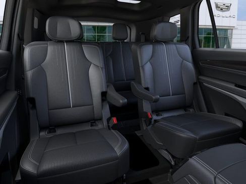 New 2026 Cadillac Vistiq Sport w/ LPO, Floor Liner Package AWD/4WD image 17