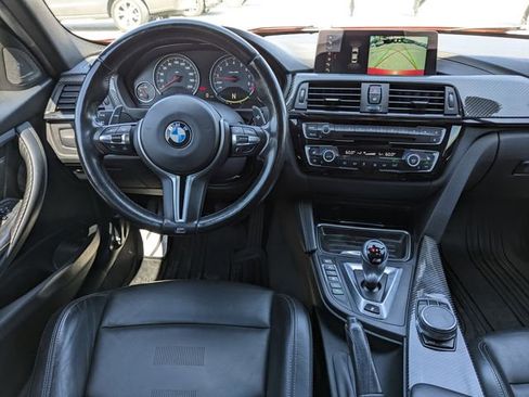 Used 2018 BMW M3 image 17