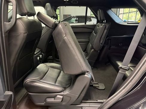 Used 2022 Ford Explorer ST w/ ST Street Pack AWD/4WD image 17