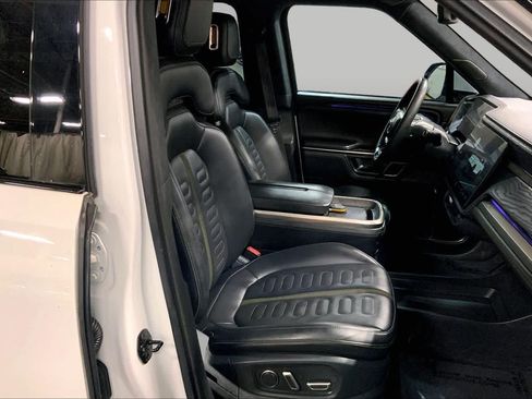 Used 2023 Rivian R1S Launch Edition Quad AWD/4WD image 8