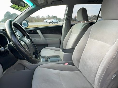 Used 2009 Toyota Highlander 2WD image 17