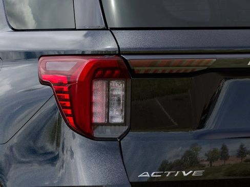 New 2027 Ford Explorer Active RWD image 21