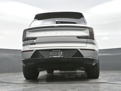 New 2025 Volvo EX90 Ultra image 25